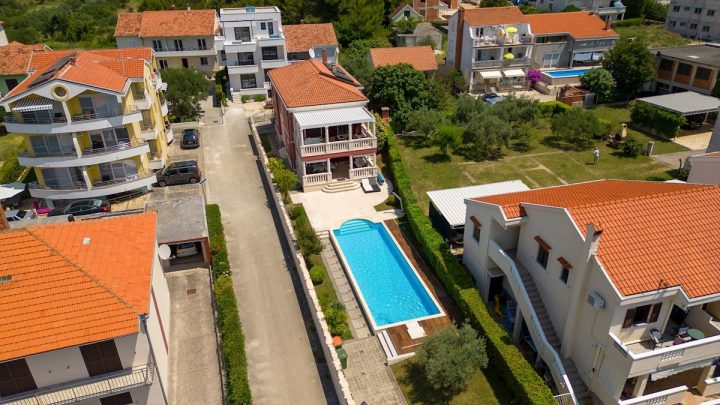 Haus zu verkaufen 250 m² – Sukošan
