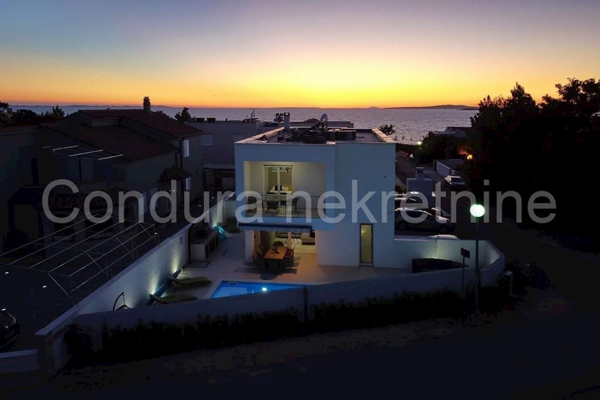Maison À vendre - ZADARSKA NIN