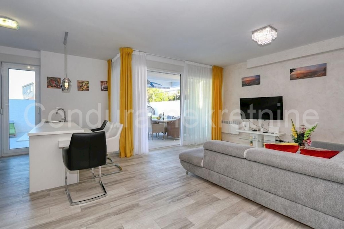 Maison À vendre - ZADARSKA NIN