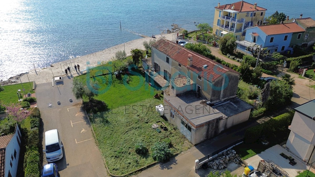 House For sale - ISTARSKA NOVIGRAD