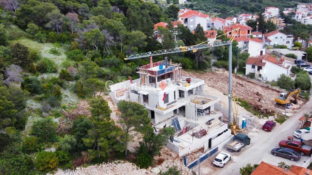 Kuća Na prodaju - SPLITSKO-DALMATINSKA ČIOVO
