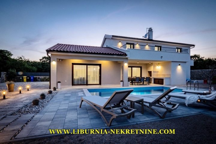 Casa in vendita 180 m² – Punat