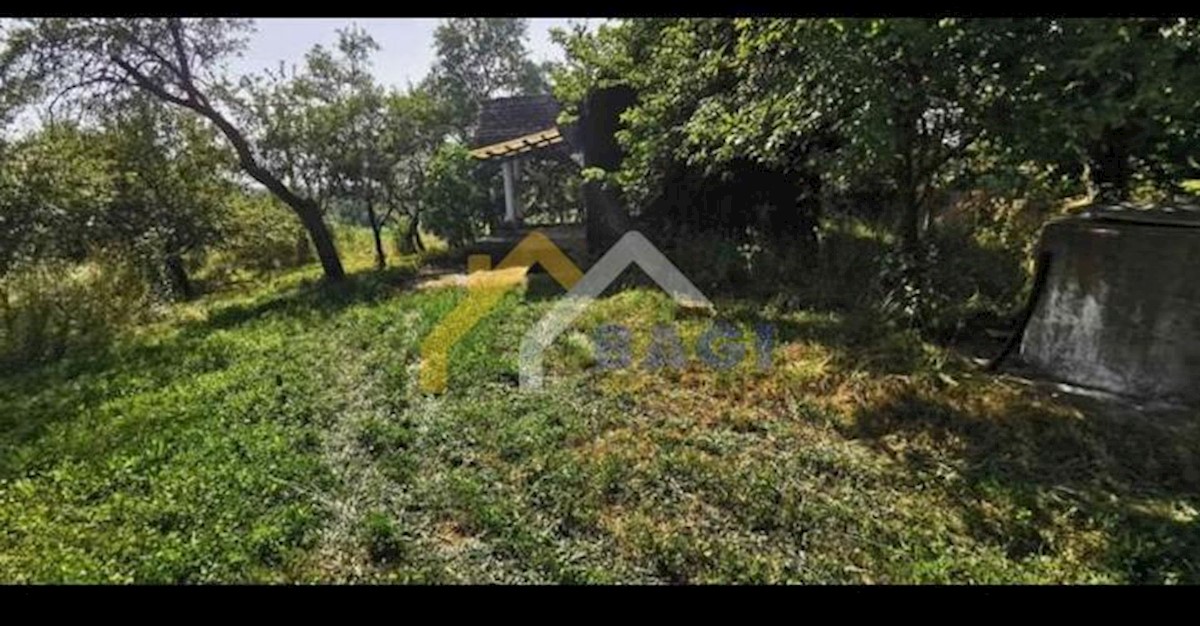 Terrain À vendre - SISAČKO-MOSLAVAČKA Kutina