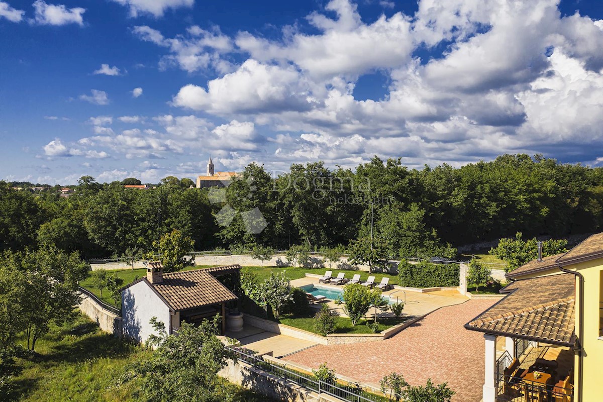 Casa In vendita - ISTARSKA PAZIN