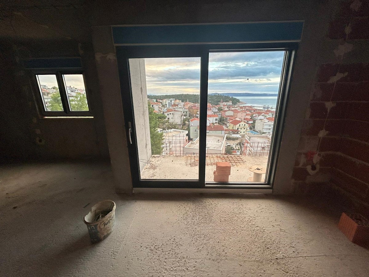 Apartment Zu verkaufen - SPLITSKO-DALMATINSKA MAKARSKA