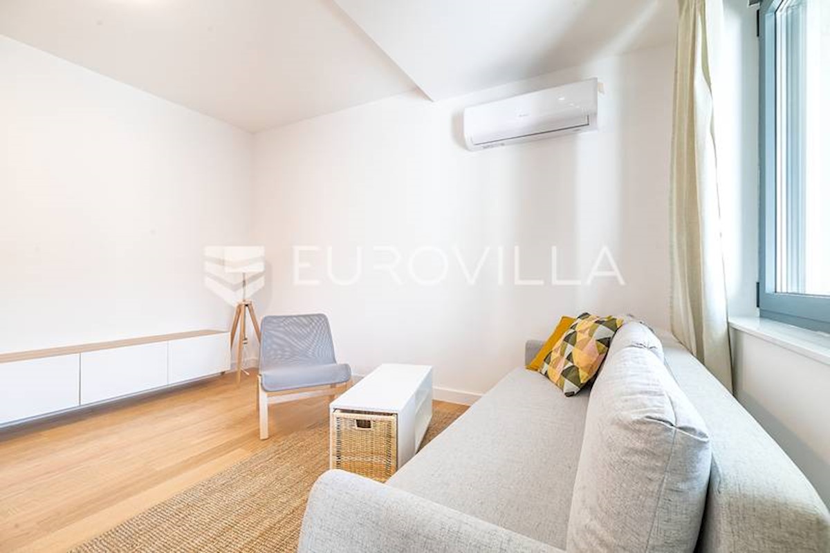 Appartement À louer - GRAD ZAGREB ZAGREB