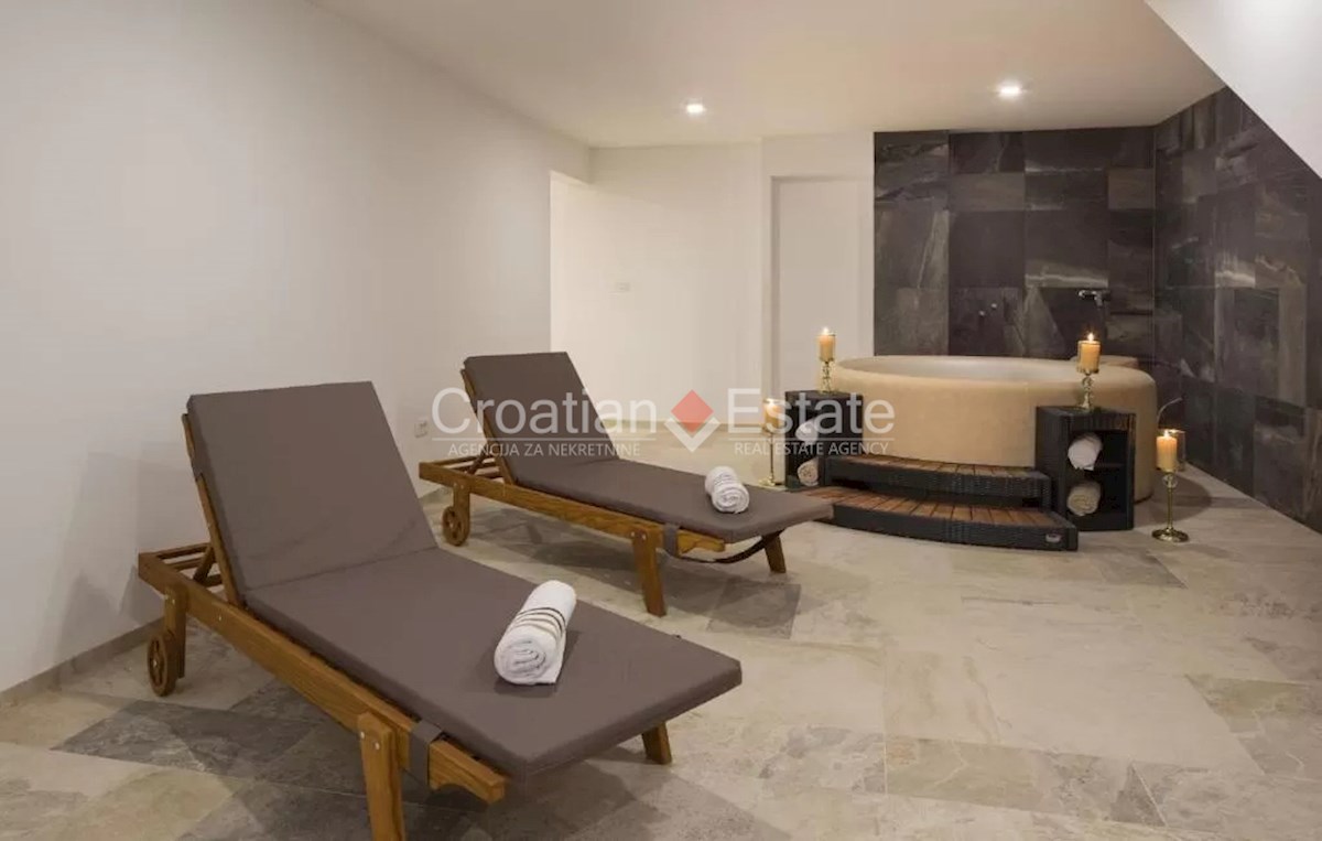 Maison À vendre - SPLITSKO-DALMATINSKA Čiovo