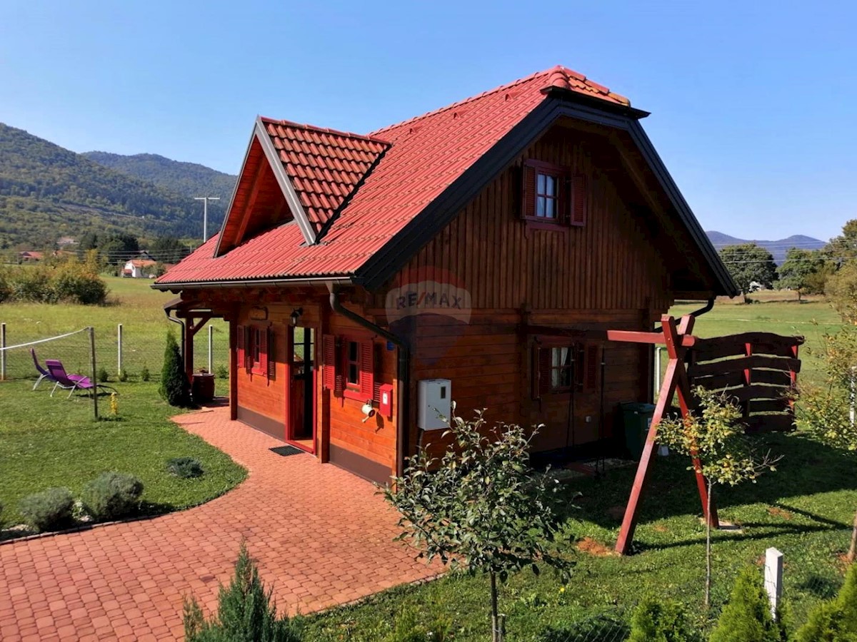 Casa In vendita - LIČKO-SENJSKA OTOČAC