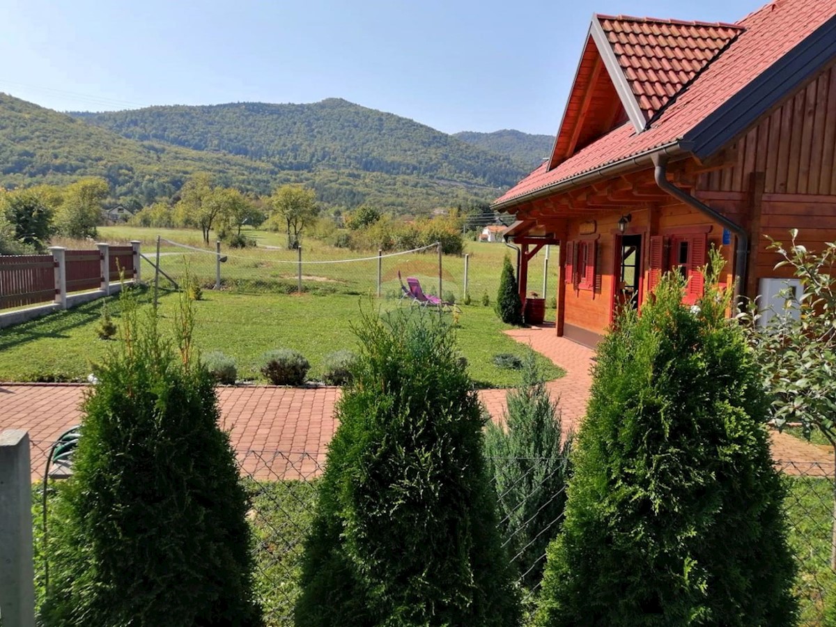 Haus Zu verkaufen - LIČKO-SENJSKA OTOČAC