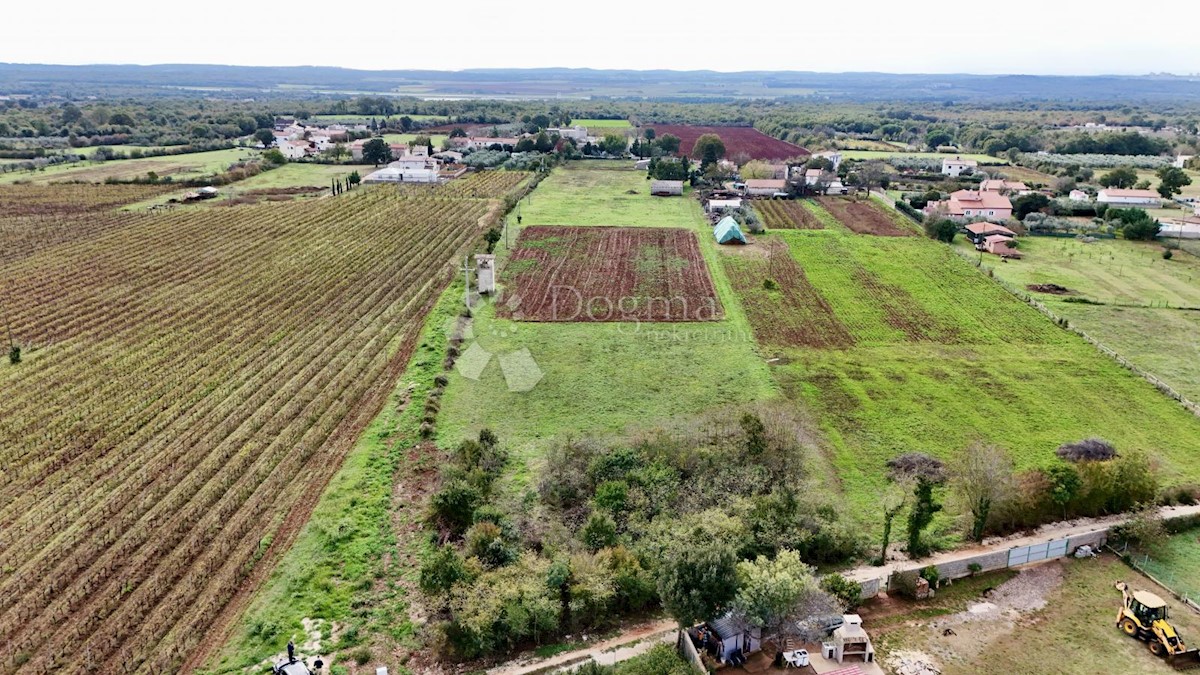 Zemljište Na prodaju - ISTARSKA MARČANA