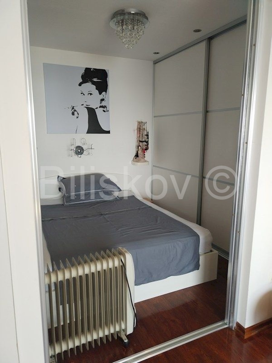 Apartment Zu verkaufen - SPLITSKO-DALMATINSKA SPLIT