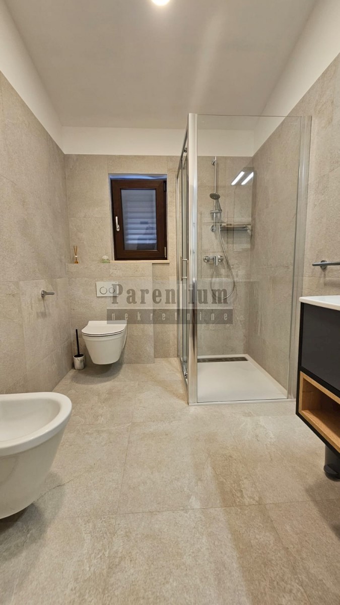 Apartma Na predaj - ISTARSKA TAR-VABRIGA