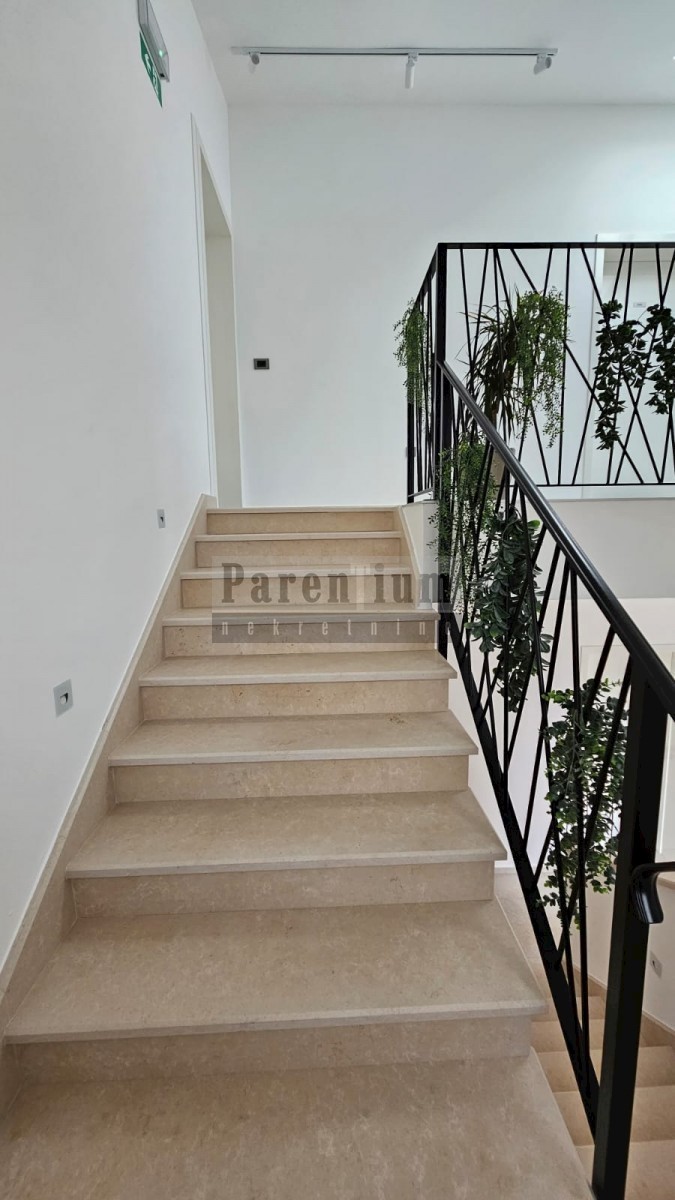 Apartma Na predaj - ISTARSKA TAR-VABRIGA