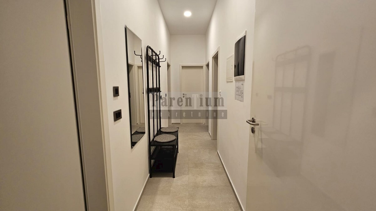 Apartma Na predaj - ISTARSKA TAR-VABRIGA
