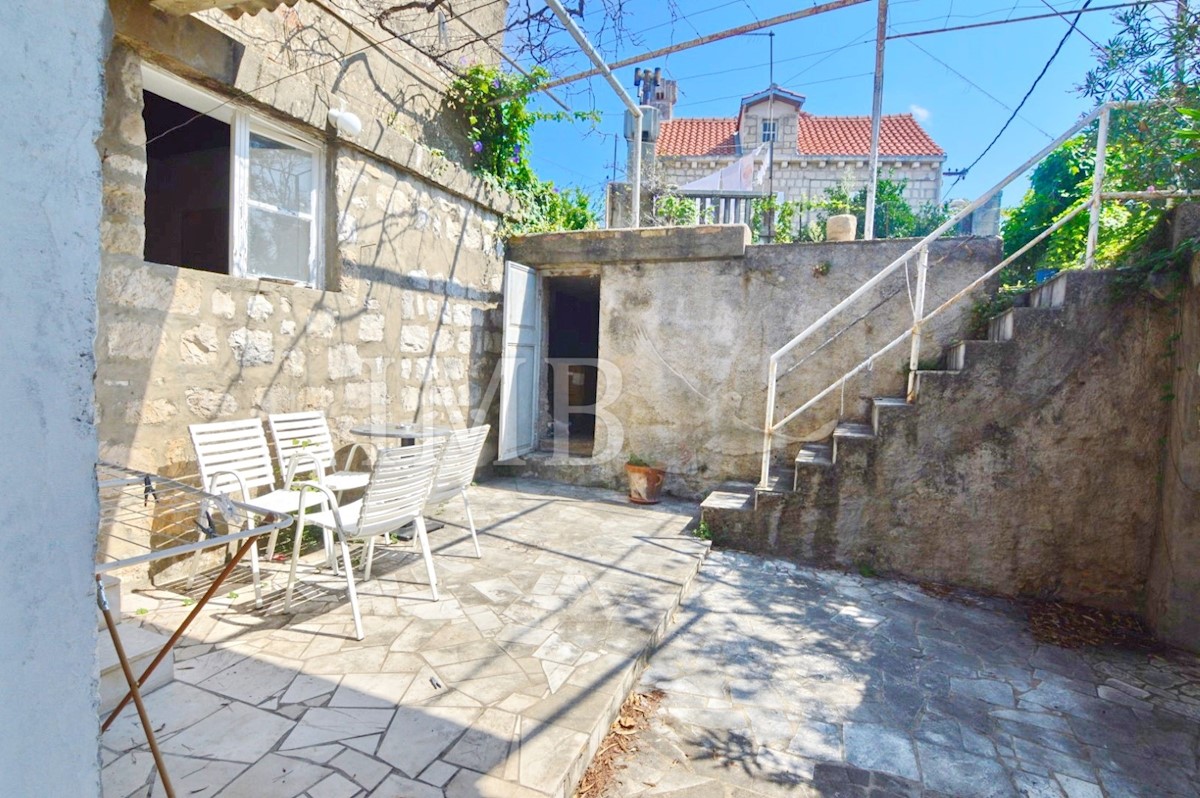 Casa In vendita - DUBROVAČKO-NERETVANSKA DUBROVNIK