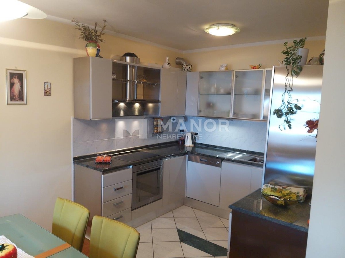 Flat For rent - PRIMORSKO-GORANSKA KOSTRENA