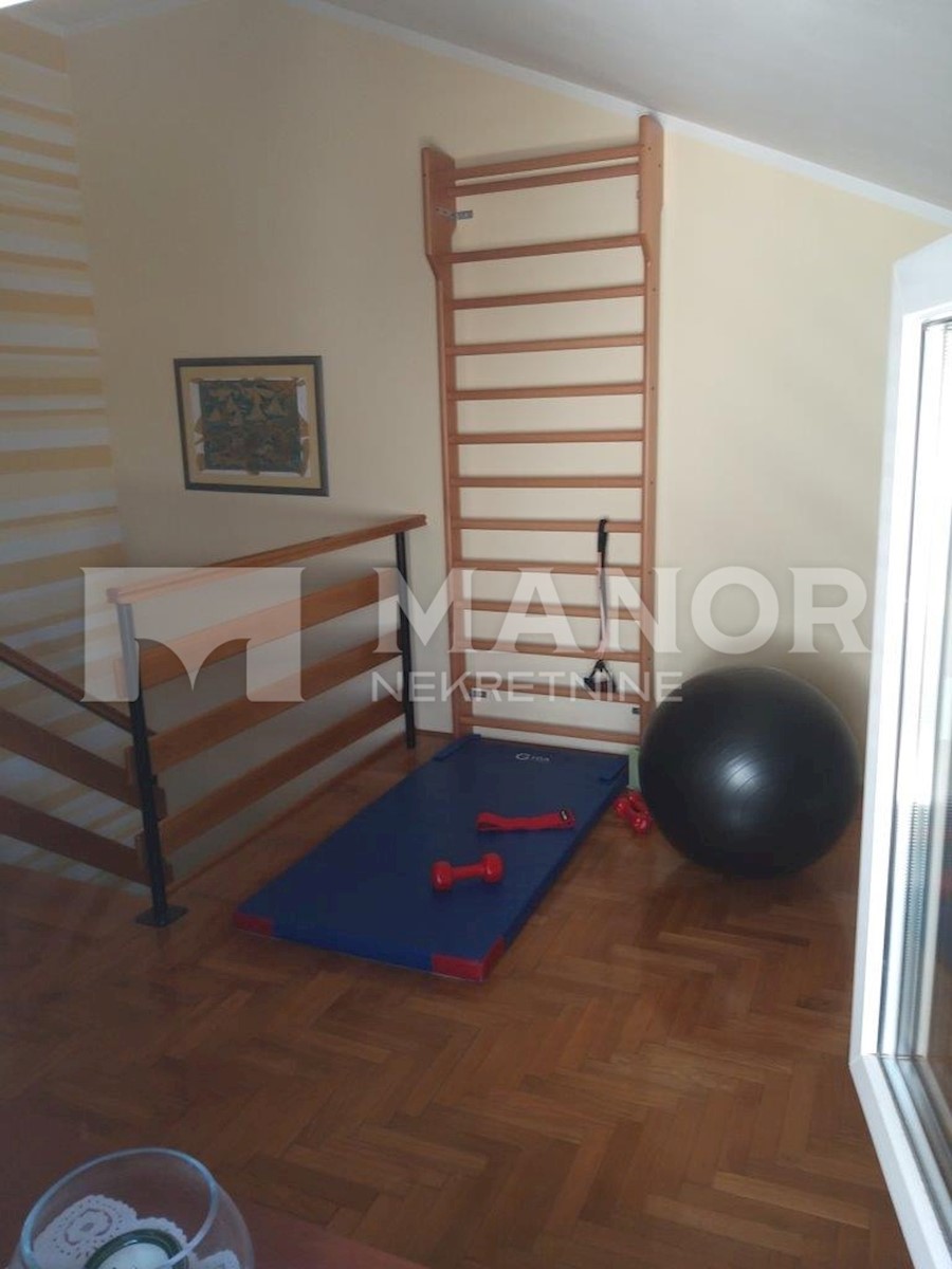 Flat For rent - PRIMORSKO-GORANSKA KOSTRENA