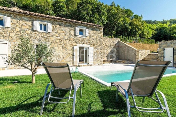 Maison à vendre 90 m² – Livade