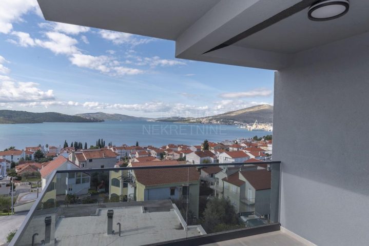 Flat for sale 97 m² – Okrug Gornji