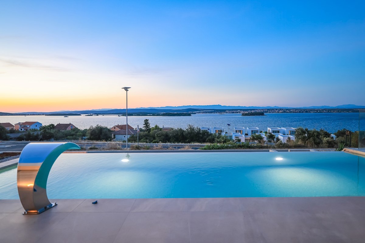 Hiša Na predaj - ZADARSKA ZADAR