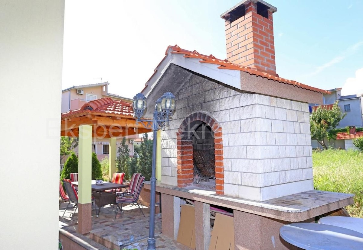 Dom Na predaj - SPLITSKO-DALMATINSKA SPLIT