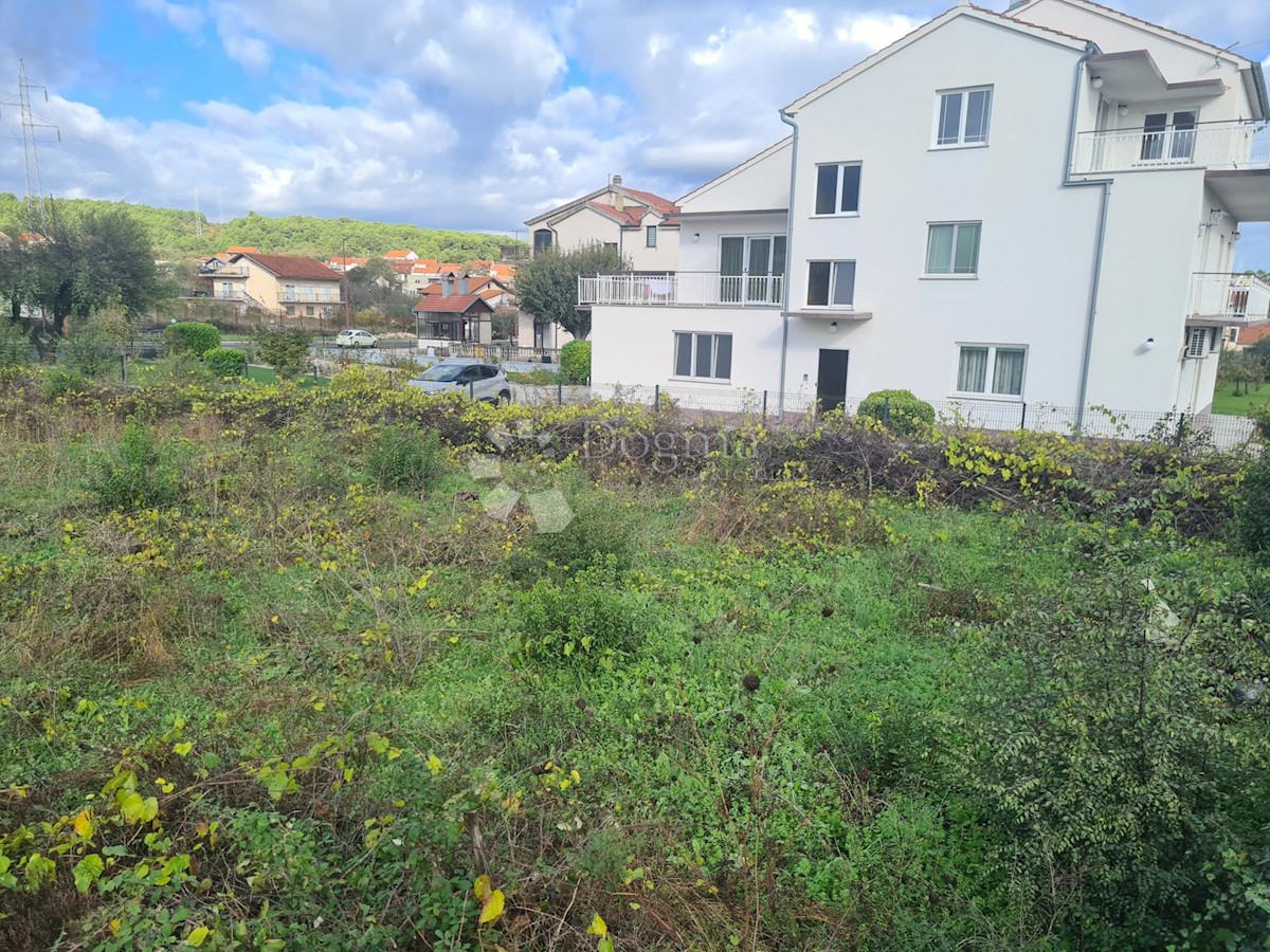 Zemljište Na prodaju - ŠIBENSKO-KNINSKA ŠIBENIK