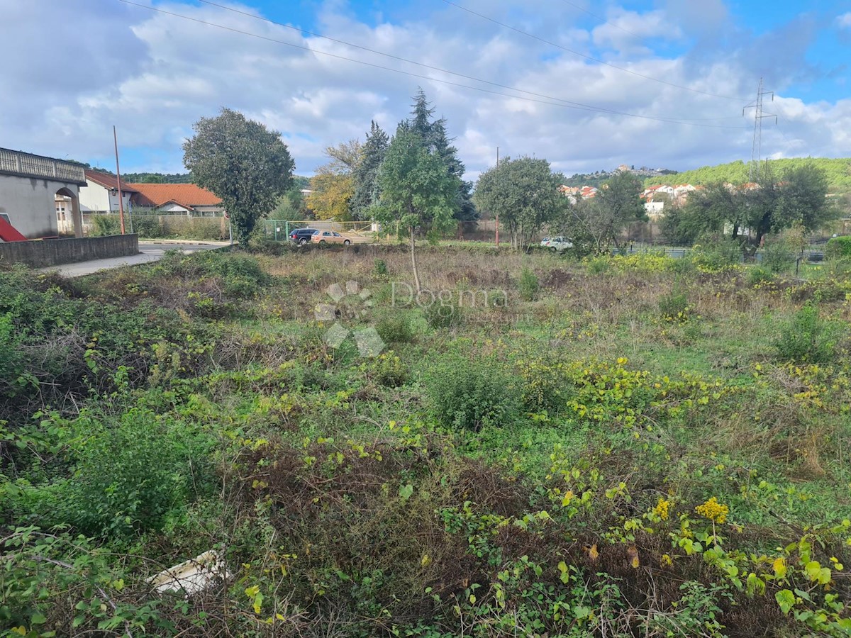 Zemljište Na prodaju - ŠIBENSKO-KNINSKA ŠIBENIK