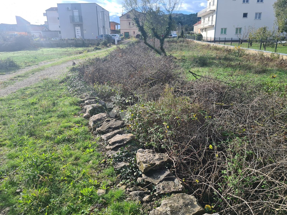 Zemljište Na prodaju - ŠIBENSKO-KNINSKA ŠIBENIK