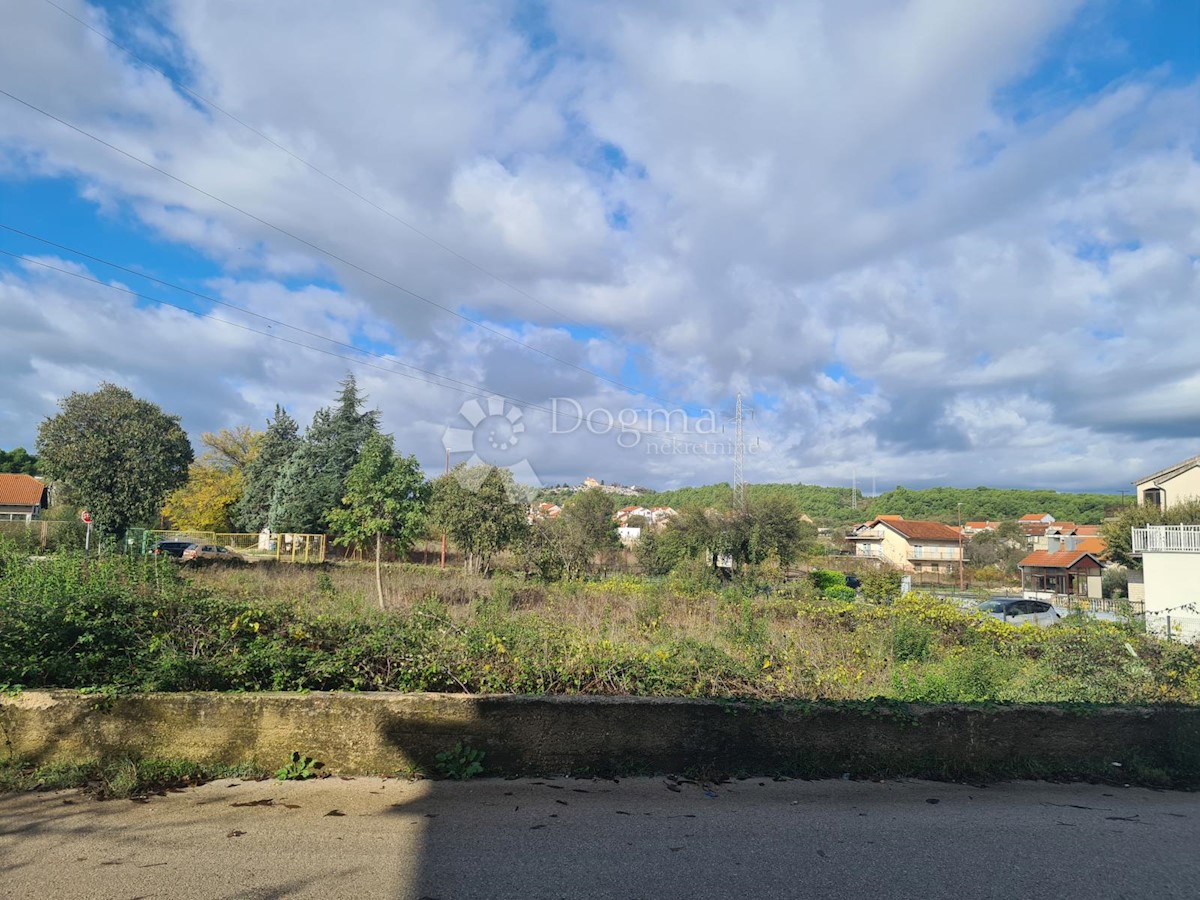 Zemljište Na prodaju - ŠIBENSKO-KNINSKA ŠIBENIK