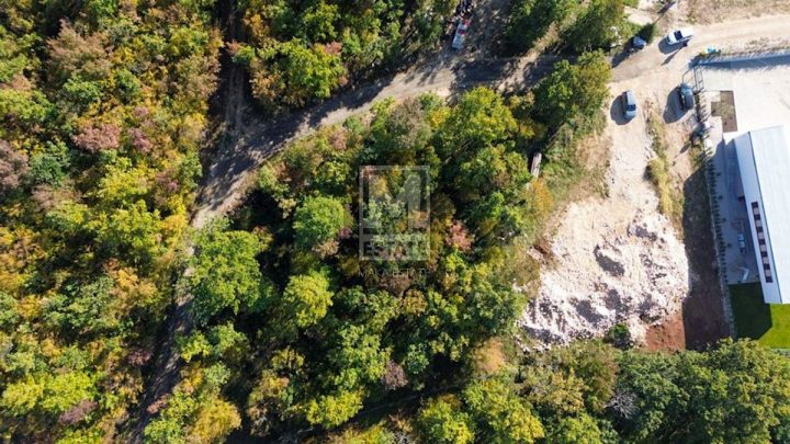 Land for sale 979 m² – Poreč