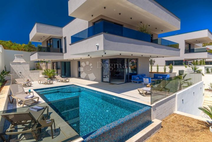 Casa da affittare 370 m² – Marina