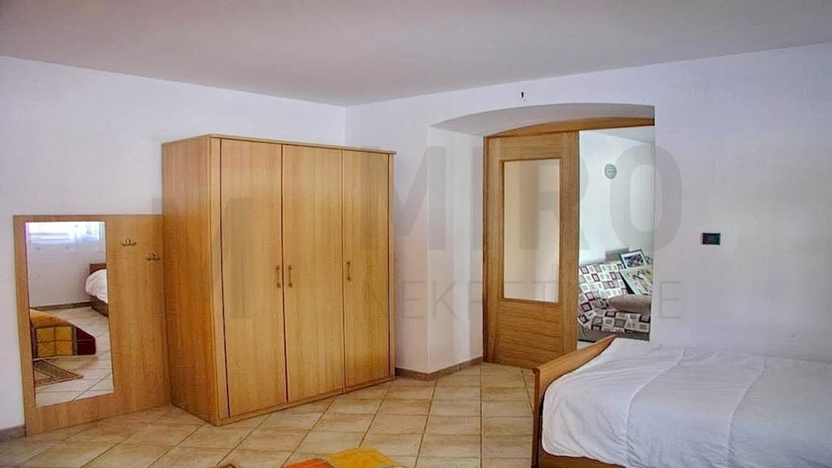 Hiša Na predaj - PRIMORSKO-GORANSKA KRK