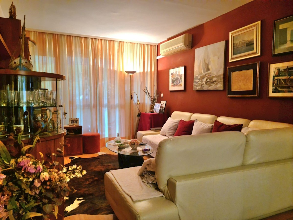 Flat For sale - SPLITSKO-DALMATINSKA SPLIT