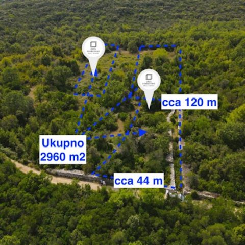 Pozemok na predaj 2960 m² – Sreser