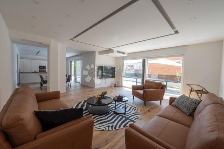 House For sale - Splitsko-dalmatinska Trogir - foto 3/28