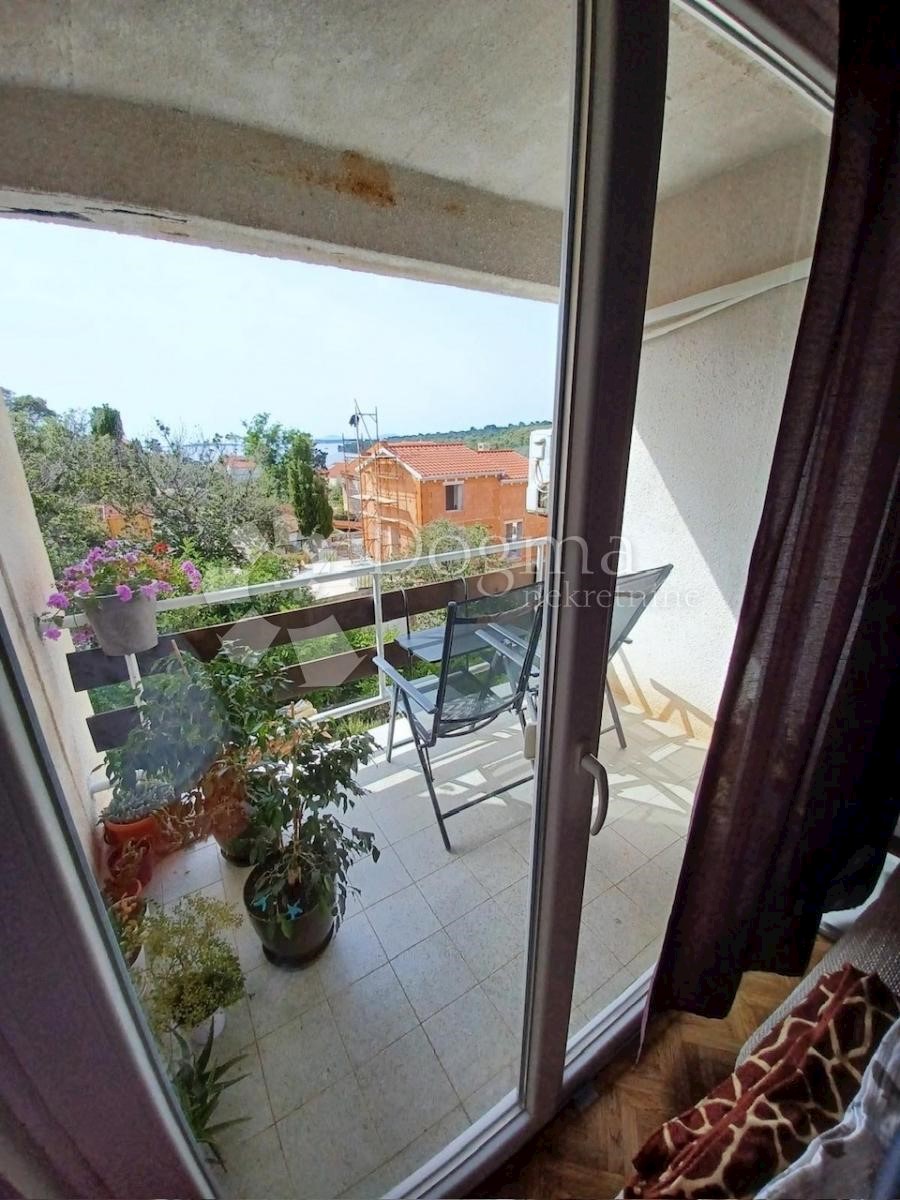 Flat For sale VELI RAT