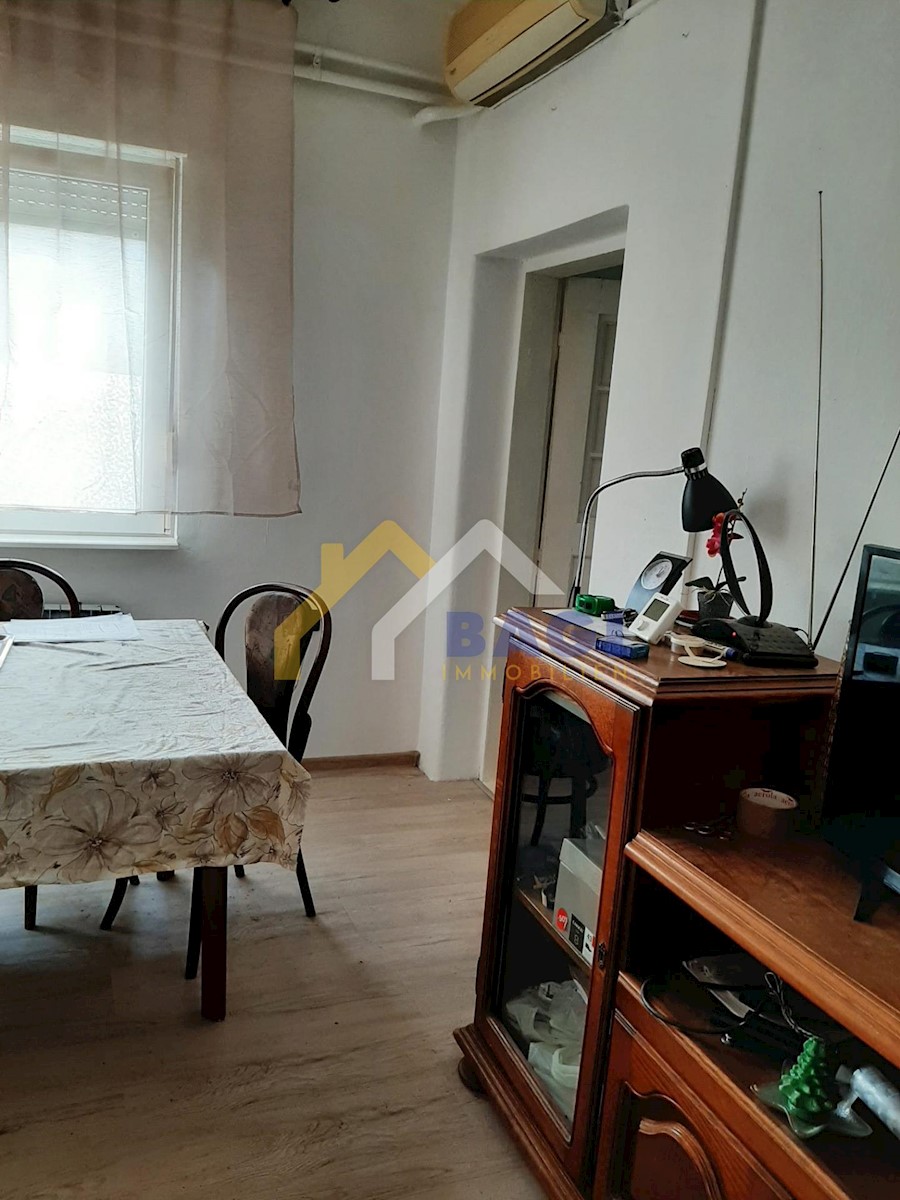 Flat For rent - ZAGREBAČKA DUBRAVA