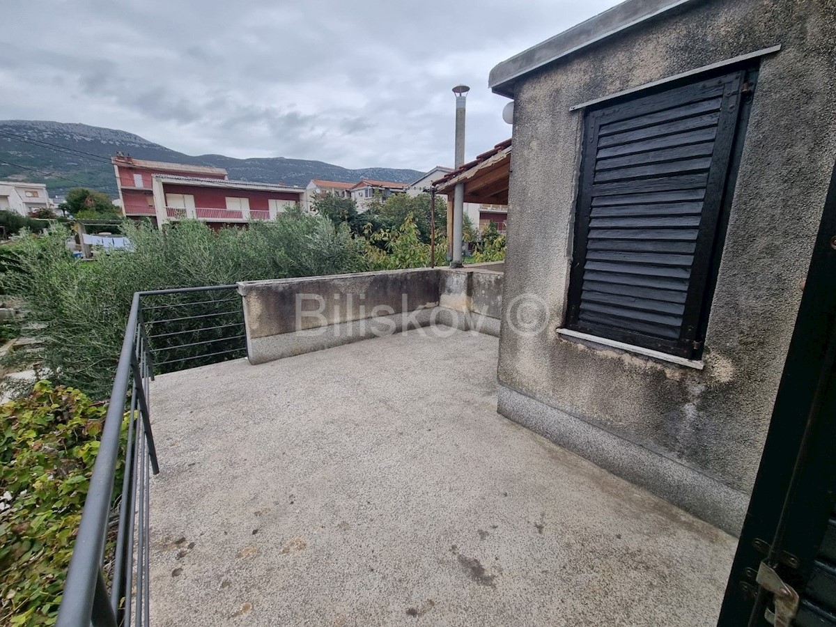 Apartment Zu verkaufen - SPLITSKO-DALMATINSKA KAŠTELA