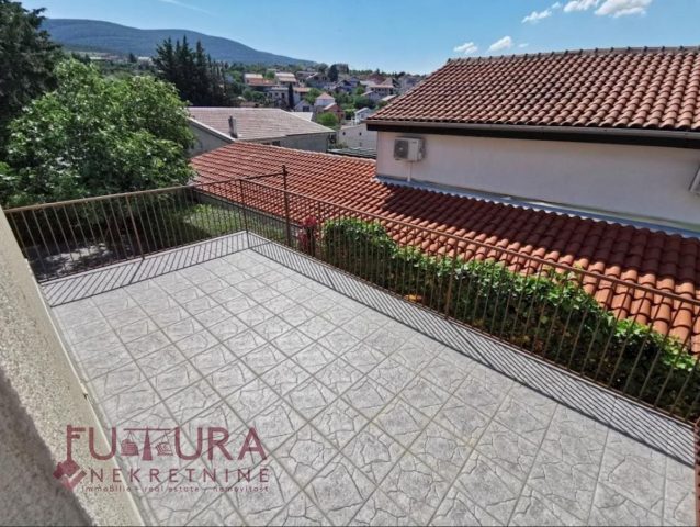 Kuća Na prodaju - Zadarska Obrovac - foto 4/13