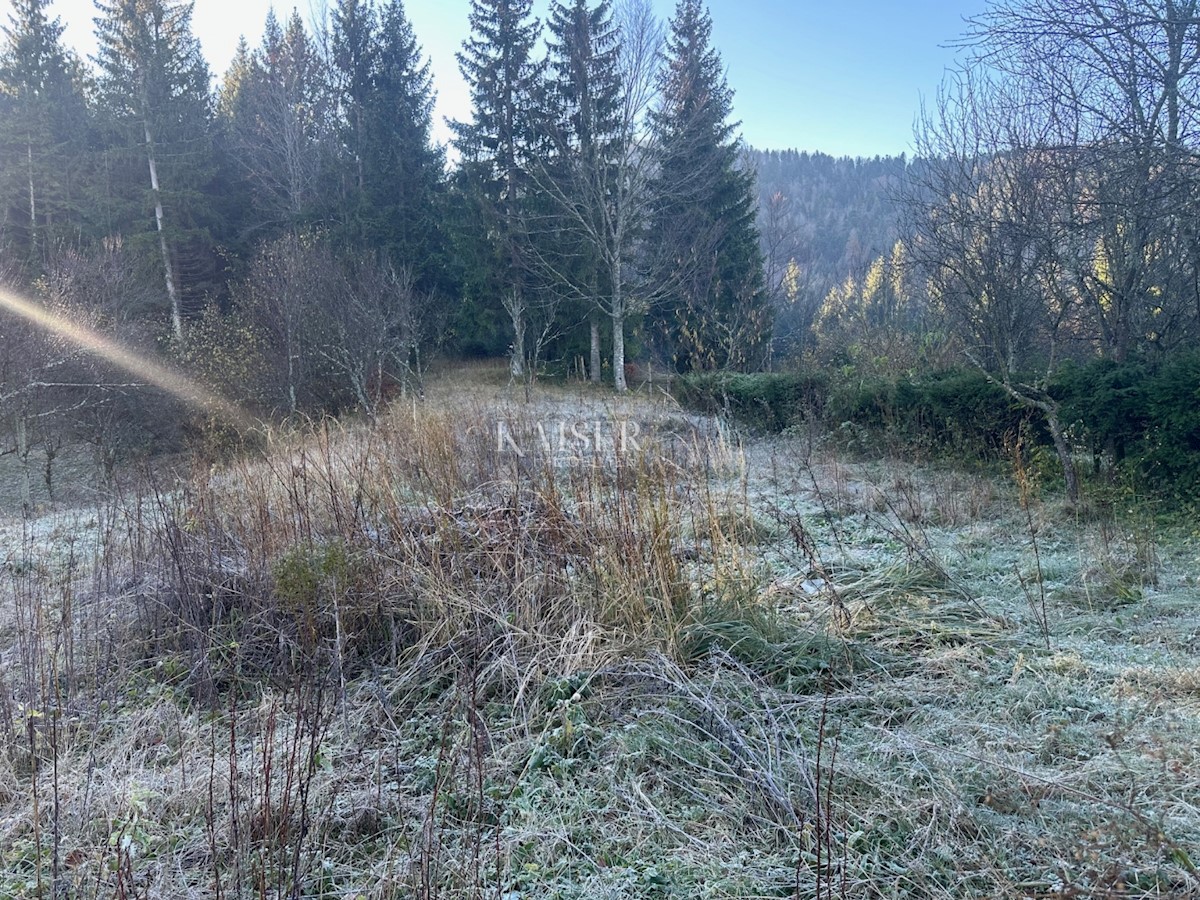 Terreno In vendita - PRIMORSKO-GORANSKA RAVNA GORA