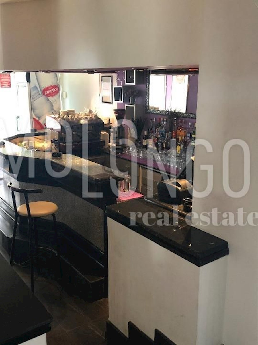 Business premises For sale - PRIMORSKO-GORANSKA RIJEKA