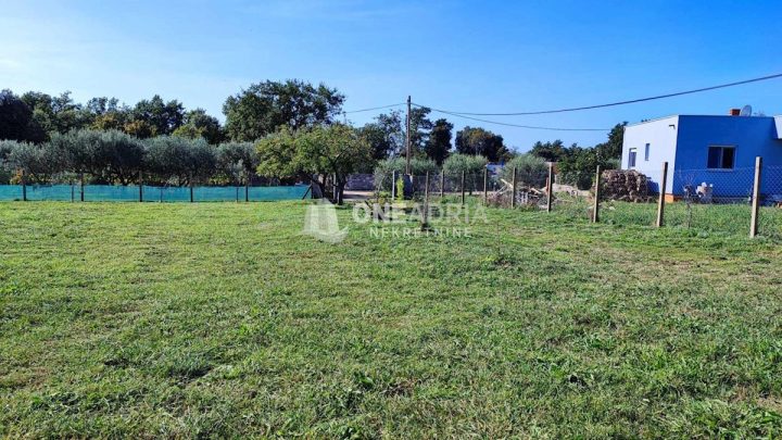 Pozemek na prodej 1500 m² – Valtura