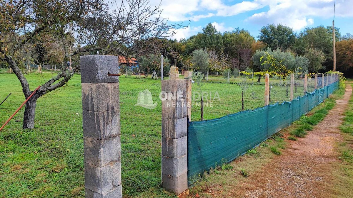 Parcela Naprodaj - ISTARSKA Ližnjan