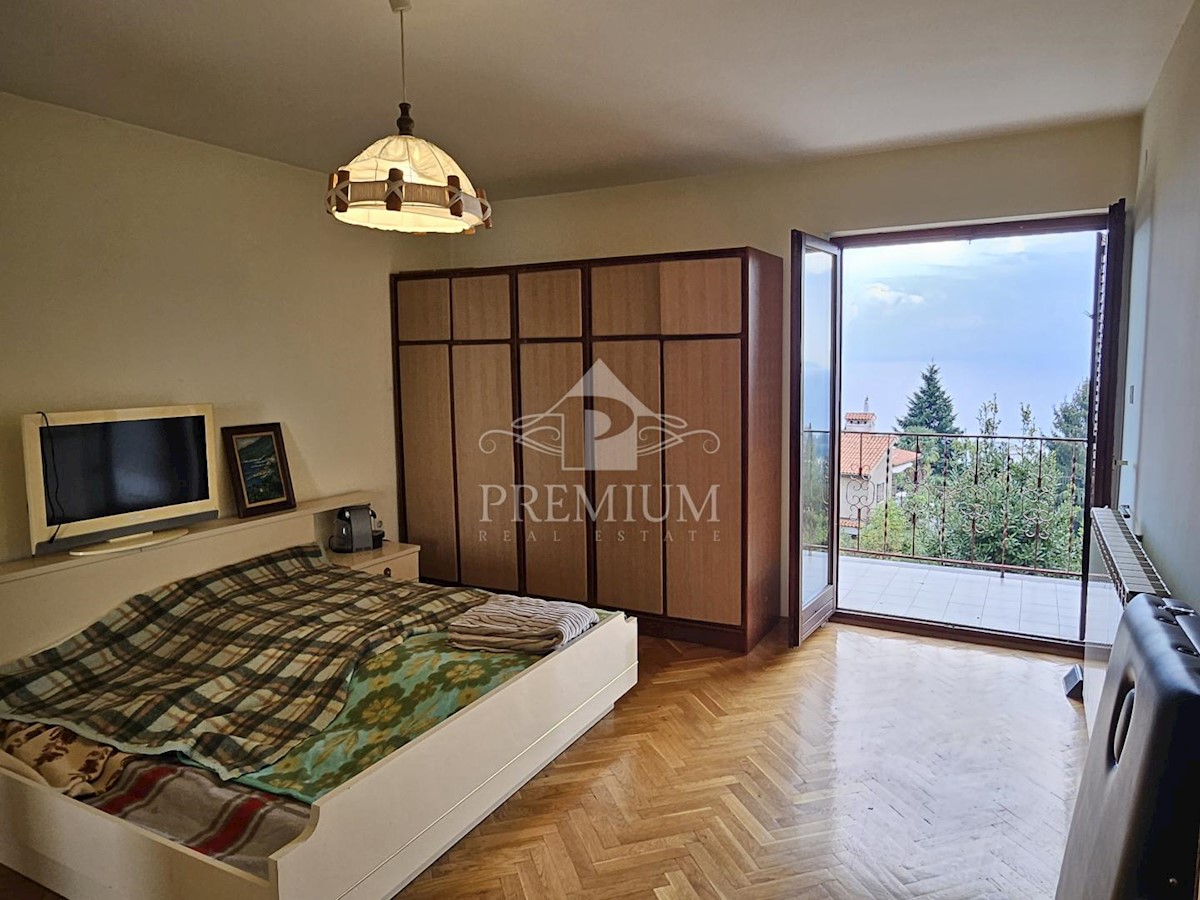 Flat For sale - PRIMORSKO-GORANSKA LOVRAN