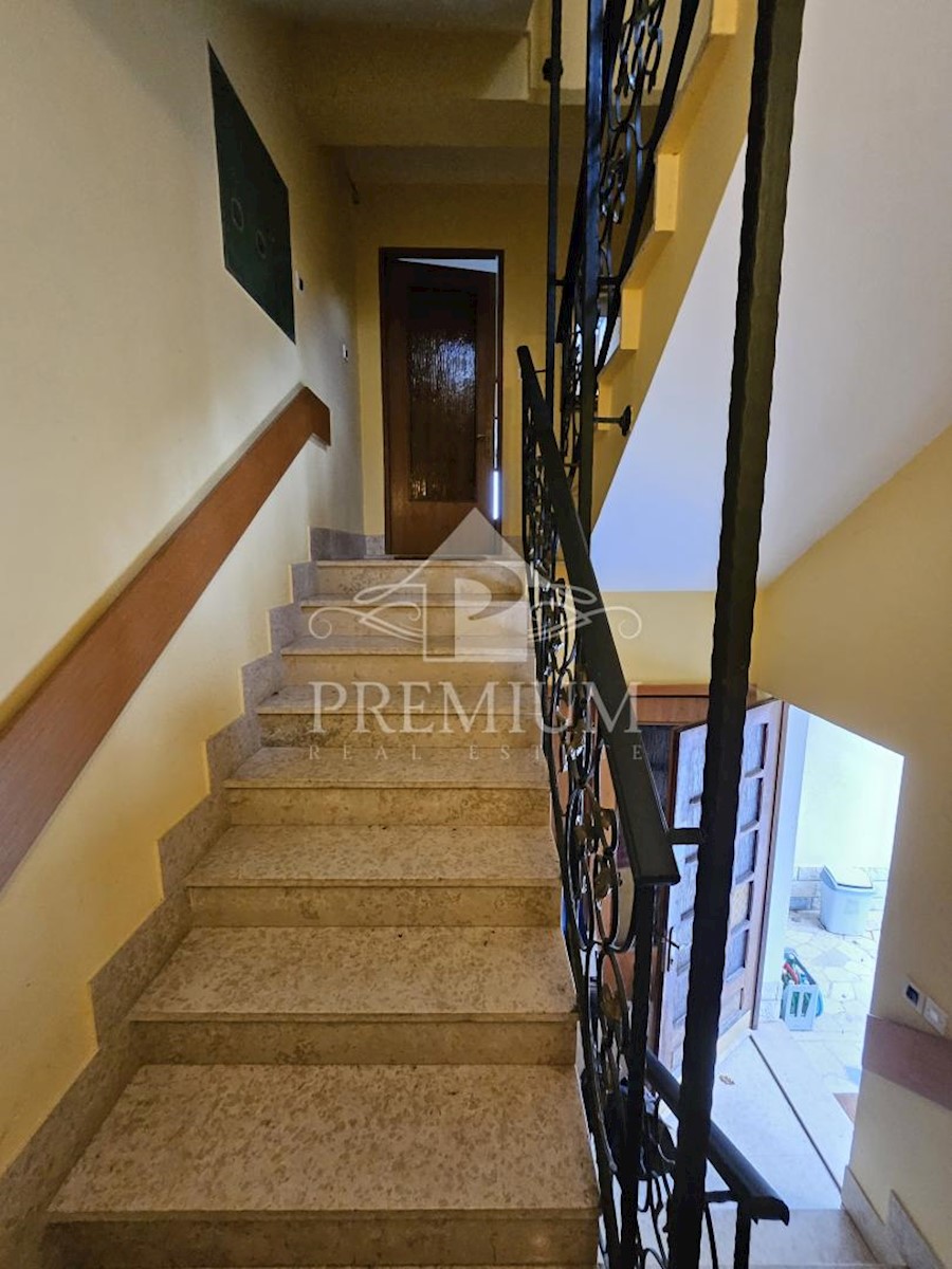 Flat For sale - PRIMORSKO-GORANSKA LOVRAN