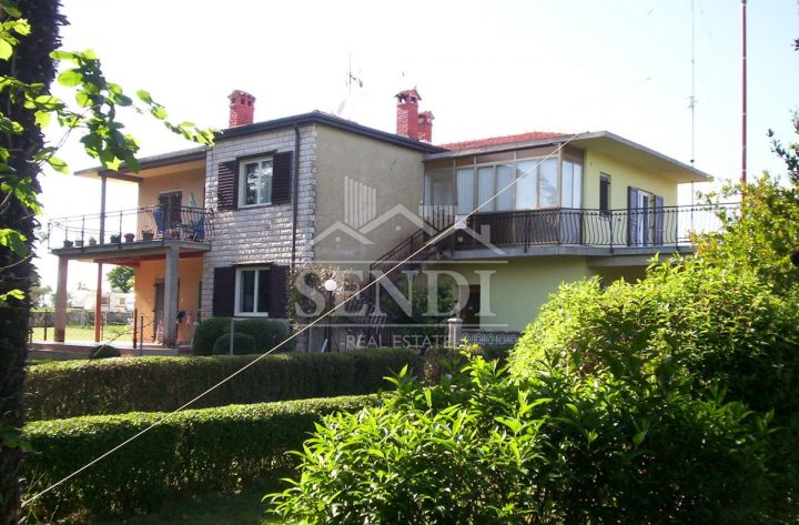 Hiša Na predaj - Istarska Brtonigla - foto 2/22