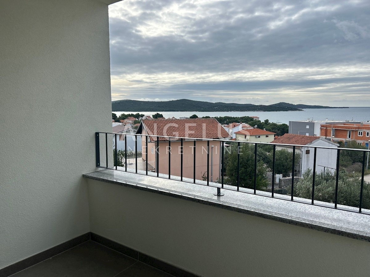 Appartement À vendre - ŠIBENSKO-KNINSKA ŠIBENIK