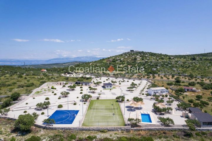 Hiša na predaj 230 m² – Brač