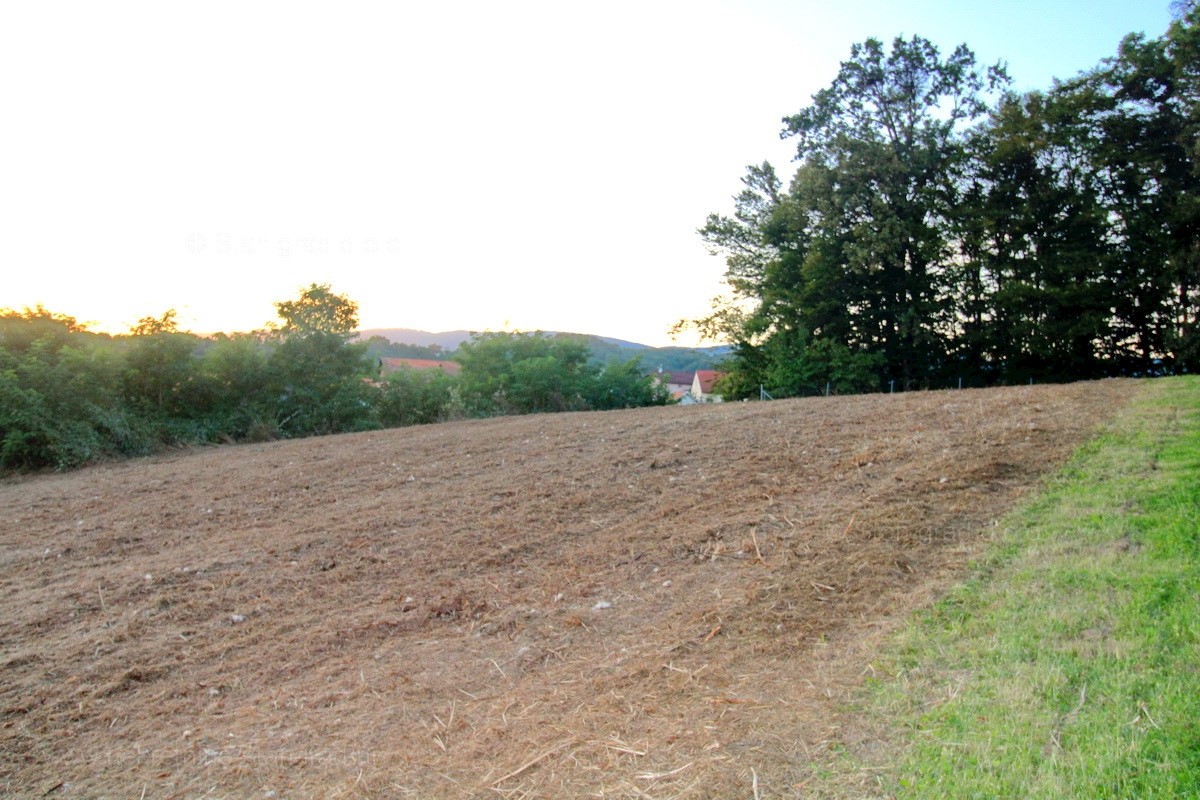 Zemljište Na prodaju - GRAD ZAGREB ZAGREB