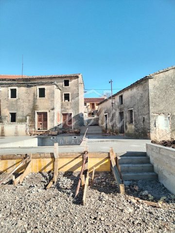 Kuća na prodaju 180 m² – Barban
